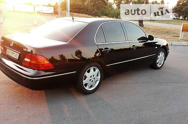 Седан Lexus LS 2001 в Дніпрі