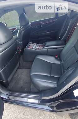 Седан Lexus LS 2007 в Кагарлику