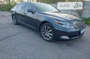 Седан Lexus LS 2007 в Кагарлику