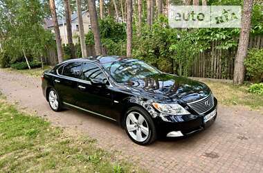 Седан Lexus LS 2007 в 
