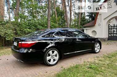Седан Lexus LS 2007 в 