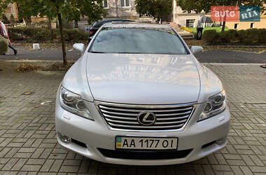 Lexus LS 2010