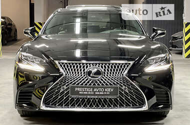 Седан Lexus LS 2019 в 