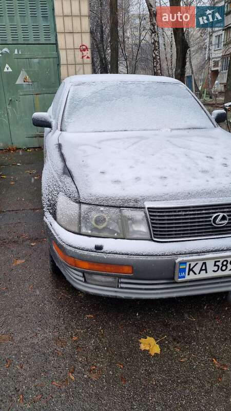 Седан Lexus LS 1994 в Киеве