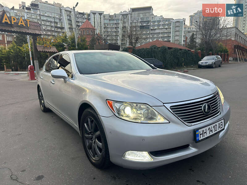 Lexus LS 2007