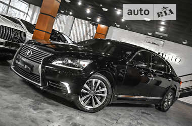 Седан Lexus LS 2013 в Одесі