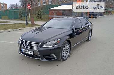 Седан Lexus LS 2014 в Умані