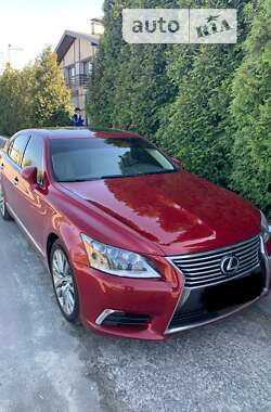 Седан Lexus LS 2013 в Києві