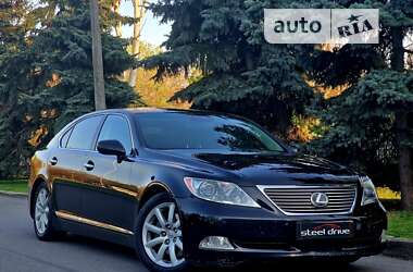 Седан Lexus LS 2007 в Миколаєві