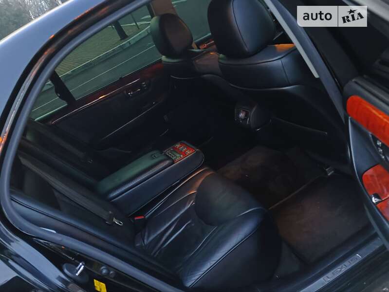 Седан Lexus LS 2005 в Одессе
