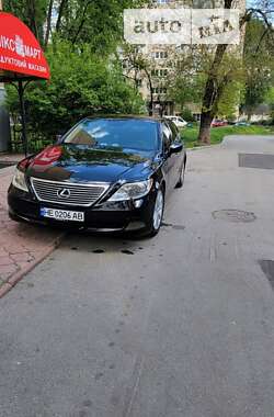 Седан Lexus LS 2007 в Киеве