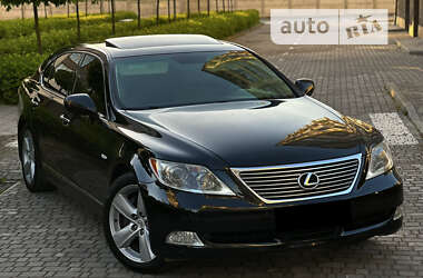 Седан Lexus LS 2007 в Ивано-Франковске