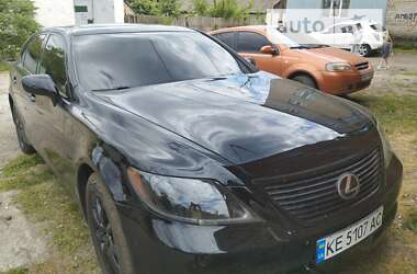 Седан Lexus LS 2007 в Павлограде