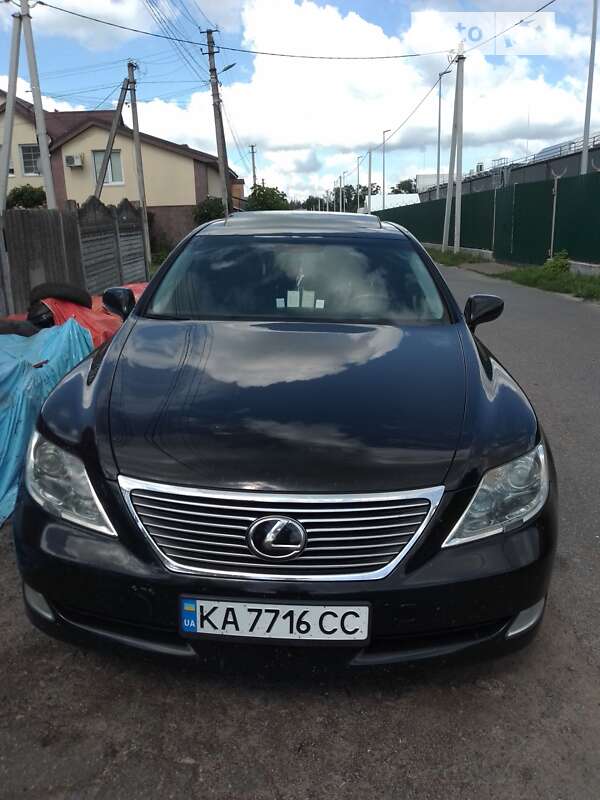 Седан Lexus LS 2007 в Кропивницком