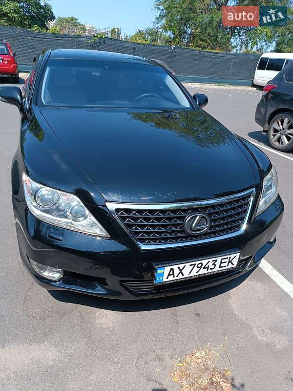 Седан Lexus LS 2010 в Одессе
