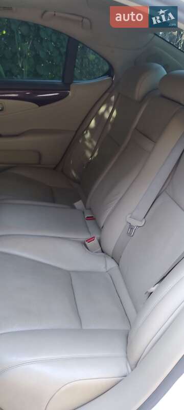 Седан Lexus LS 2007 в Черкассах