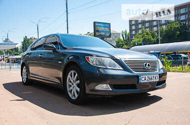 Седан Lexus LS 2007 в Києві