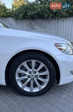 Седан Lexus LS 2011 в Киеве