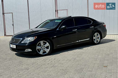 Седан Lexus LS 2008 в Коломые