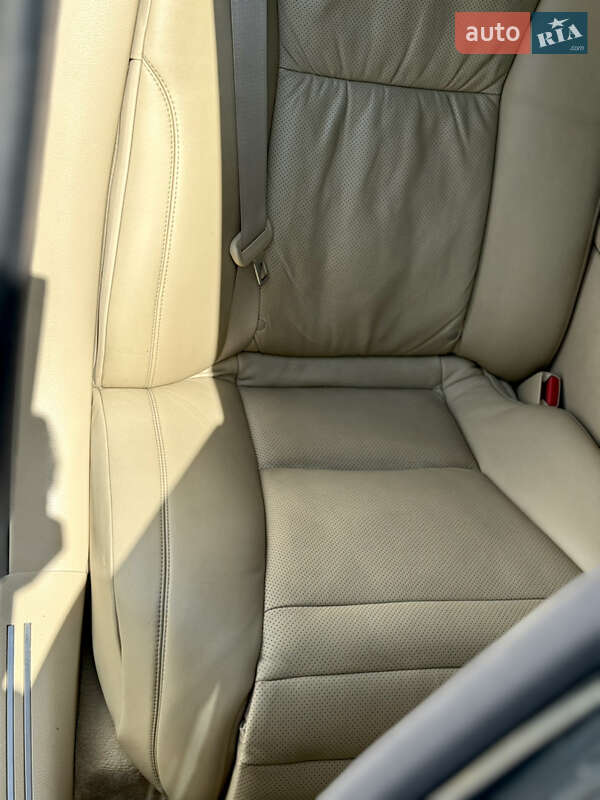 Седан Lexus LS 2008 в Коломые