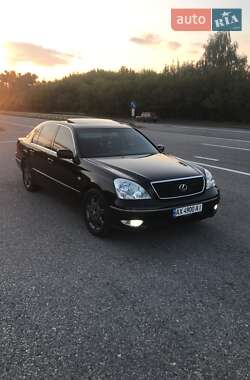 Седан Lexus LS 2001 в Песочине