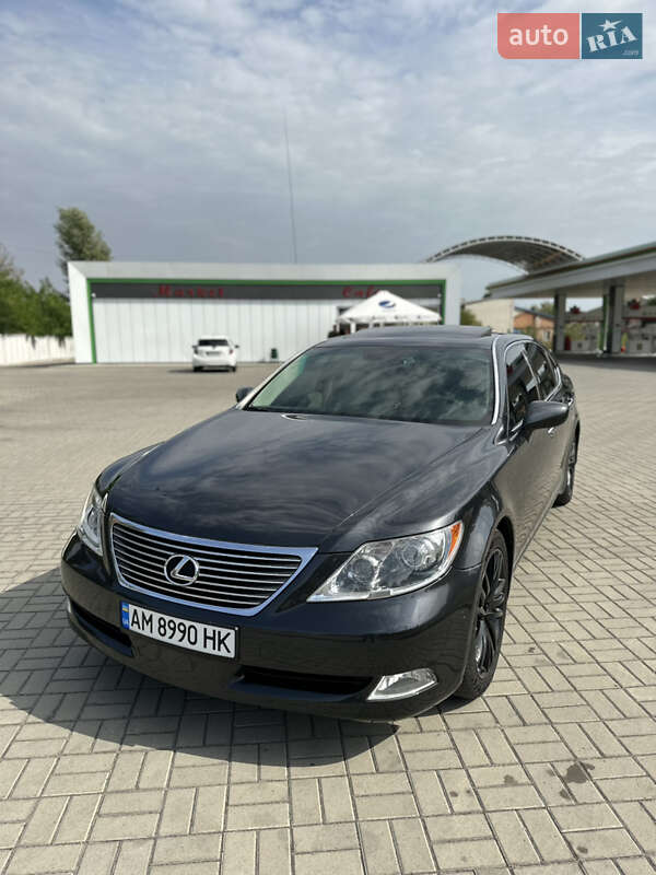 Седан Lexus LS 2007 в Житомирі
