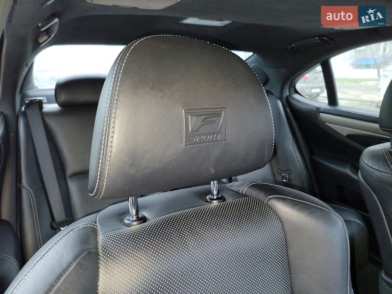 Седан Lexus LS 2014 в Киеве