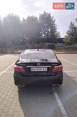 Седан Lexus LS 2008 в Чернигове