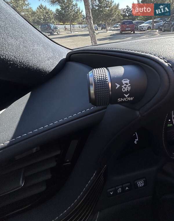 Седан Lexus LS 2018 в Одессе