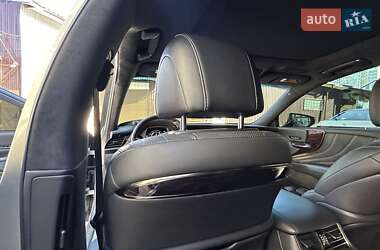 Седан Lexus LS 2018 в 