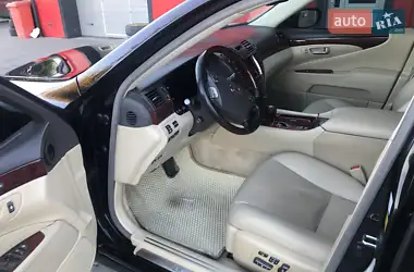 Lexus LS 2006