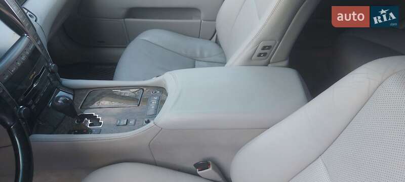 Седан Lexus LS 2007 в Житомире