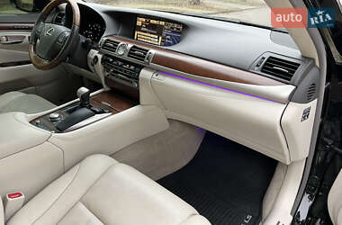 Седан Lexus LS 2014 в Черкасах