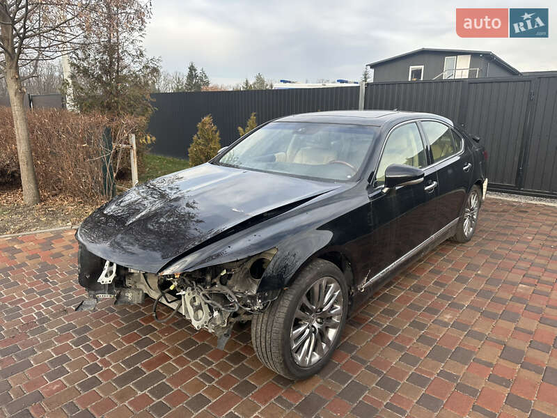 Lexus LS 2016