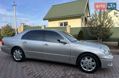 Седан Lexus LS 2003 в Чернівцях