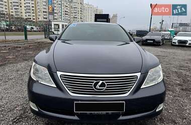 Седан Lexus LS 2008 в Києві