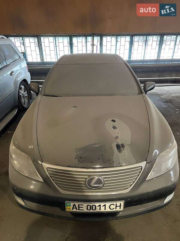 Lexus LS 2008