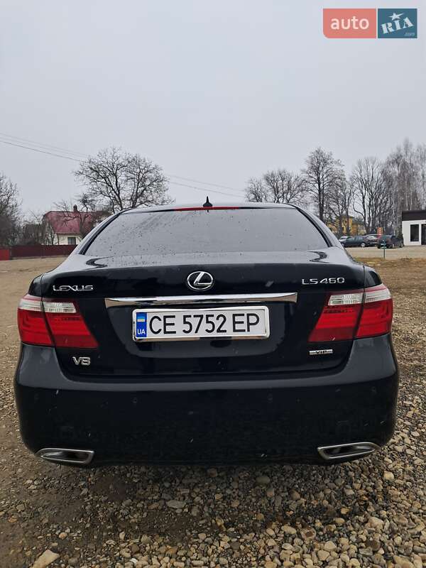 Седан Lexus LS 2007 в Черновцах