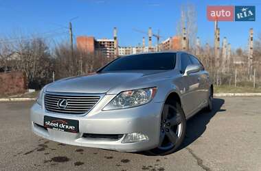 Седан Lexus LS 2007 в Миколаєві