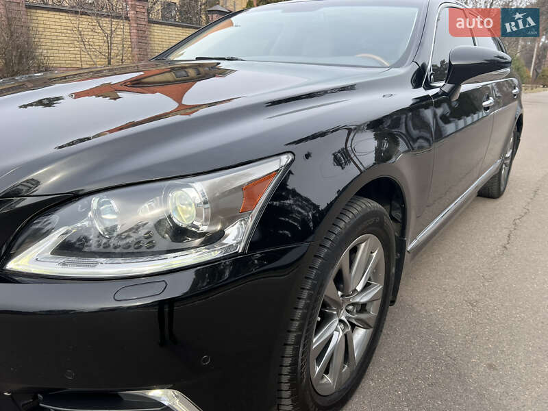 Седан Lexus LS 2014 в Черкасах