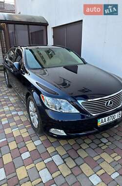 Седан Lexus LS 2007 в Киеве