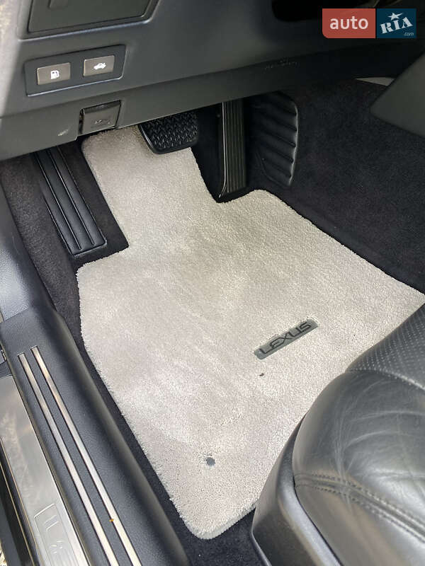 Седан Lexus LS 2007 в Ужгороде
