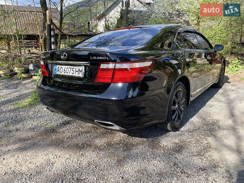 Седан Lexus LS 2007 в Ужгороде