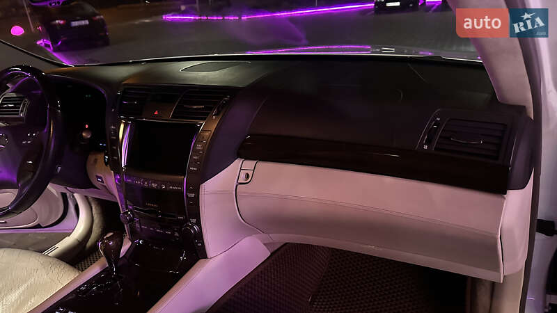 Седан Lexus LS 2007 в Одессе