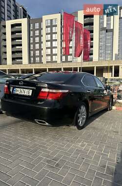 Седан Lexus LS 2008 в 