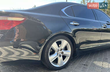 Седан Lexus LS 2008 в 