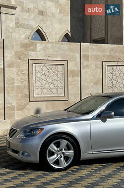 Седан Lexus LS 2007 в Одессе