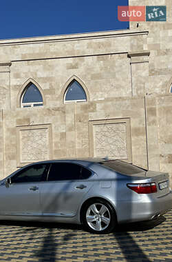 Седан Lexus LS 2007 в Одессе