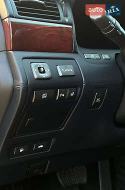 Седан Lexus LS 2007 в Одессе