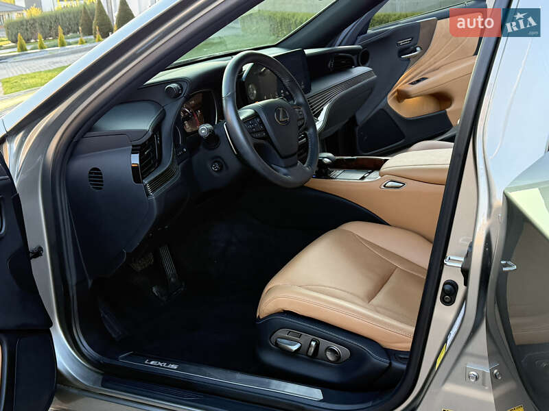 Седан Lexus LS 2022 в Ровно
